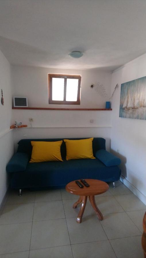 Apartment In A Beautiful Bay Sascica 살리 외부 사진